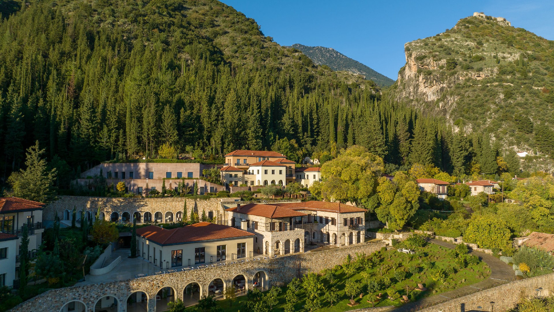 Euphoria-retreat-location-mystras